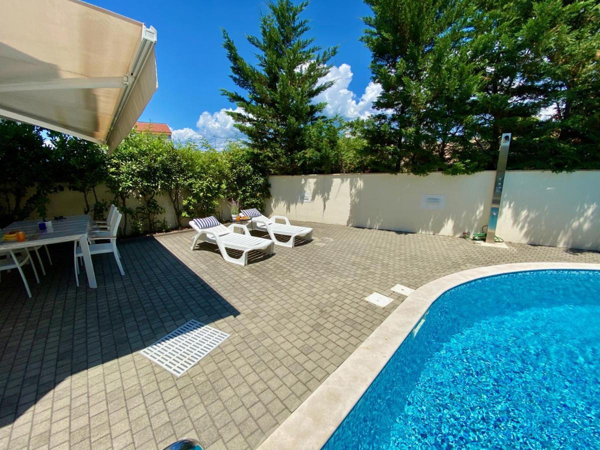 Private Pool And Mediterranean Garden Apt Mia Šilo Exteriér fotografie